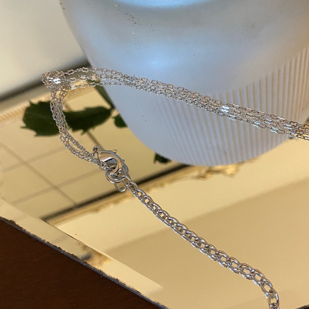 Elegant Silver Initial 'M' Necklace - Picture 6 of 6